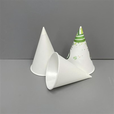 Corn Cón Páipéir Le haghaidh Uisce